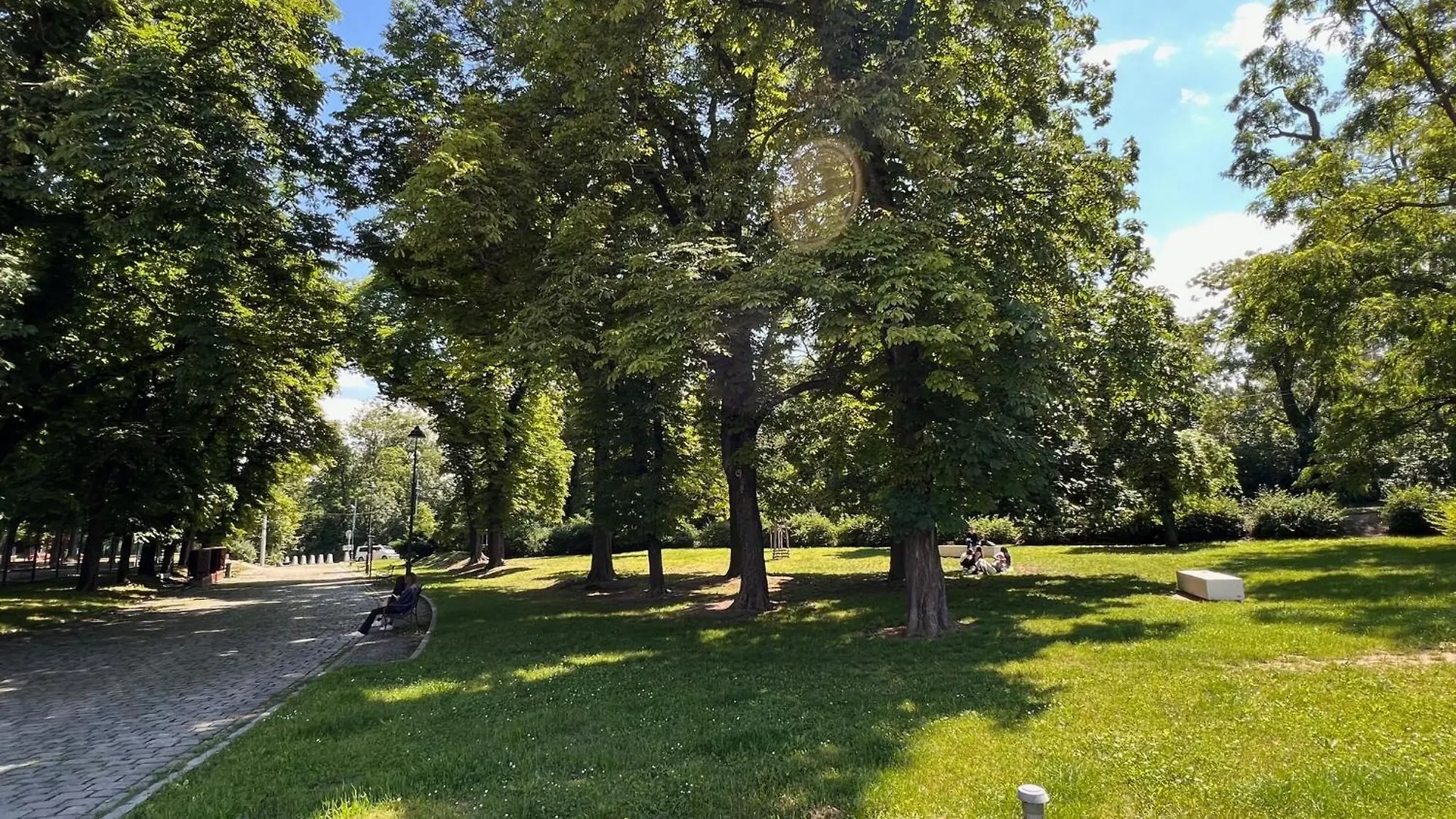 Prague Castle Garden Residence